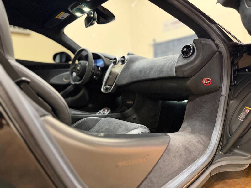 2019 McLaren 600LT