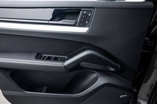 2025 Porsche Cayenne