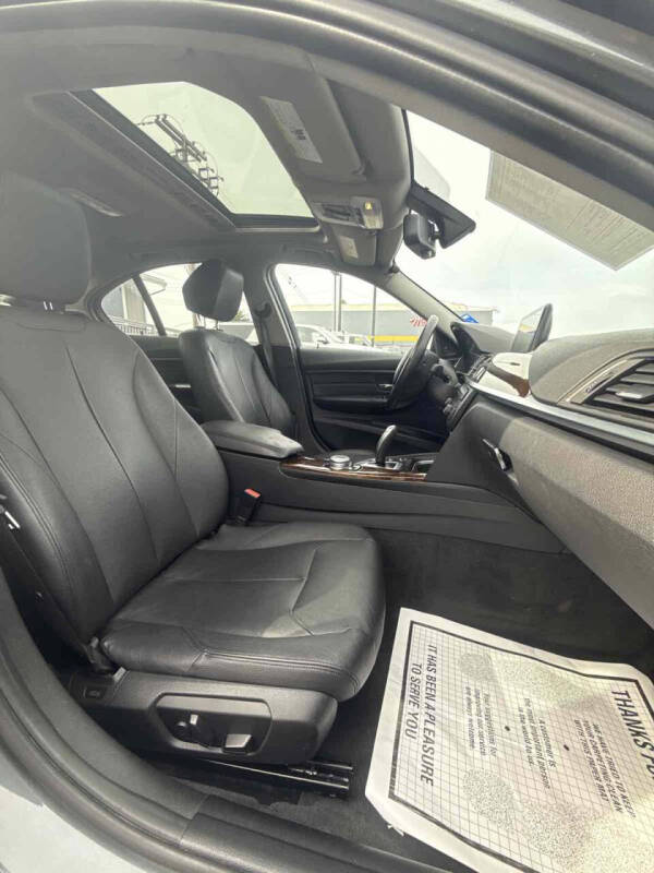 2015 BMW 3 Series 328i