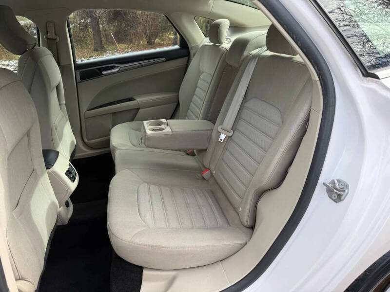 2018 Ford Fusion SE