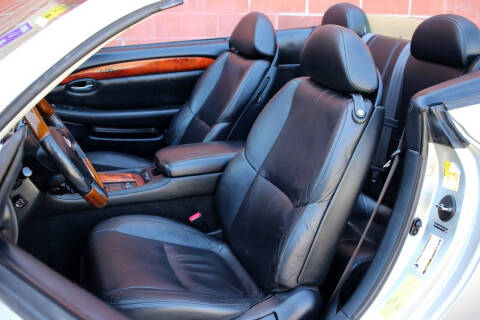 2005 Lexus SC 430