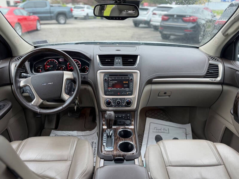 2016 GMC Acadia Denali