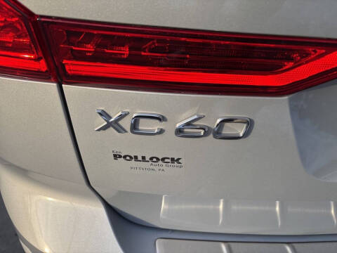 2023 Volvo XC60 B5 Plus Dark Theme