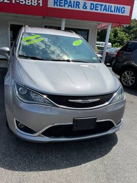 2018 Chrysler Pacifica for sale at Sandy Lane Auto Sales and Repair in Warwick RI