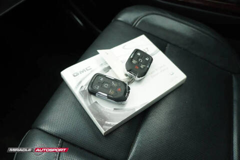 2017 GMC Yukon XL SLT