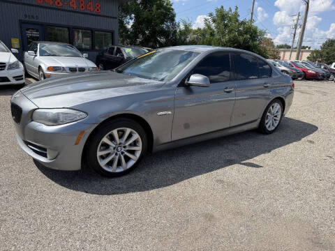 2011 BMW 5 Series 528i