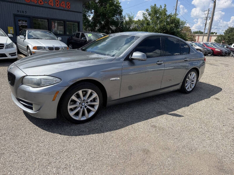2011 BMW 5 Series 528i
