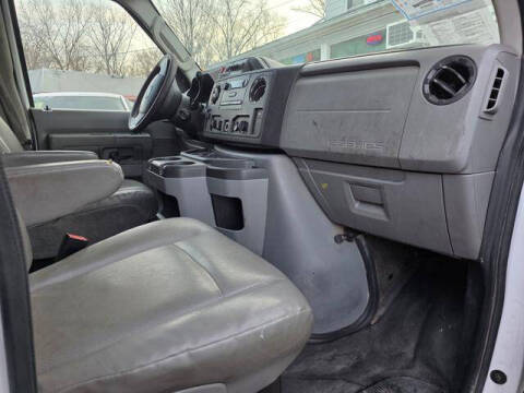 2012 Ford E-Series E-250