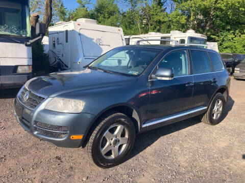 2006 Volkswagen Touareg for sale at KOB Auto SALES in Hatfield PA