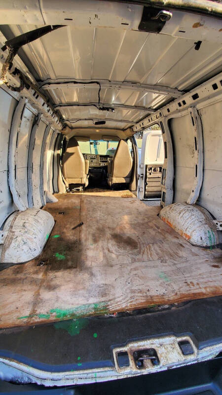 2016 Chevrolet Express 2500