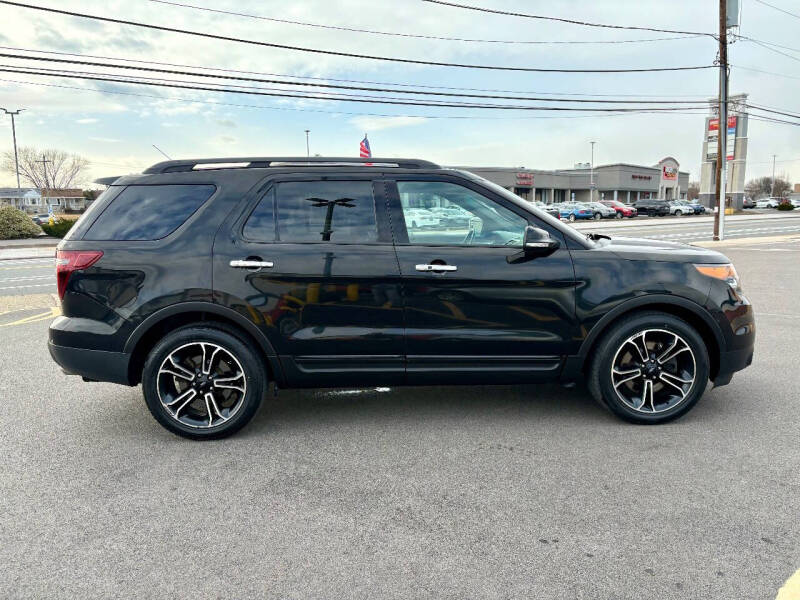 2014 Ford Explorer Sport