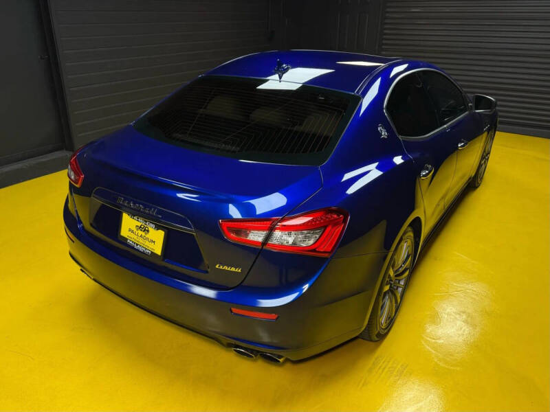 2017 Maserati Ghibli