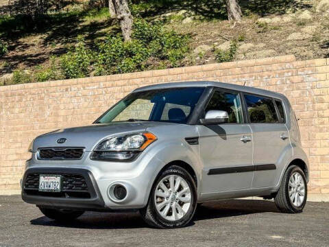 2012 Kia Soul +