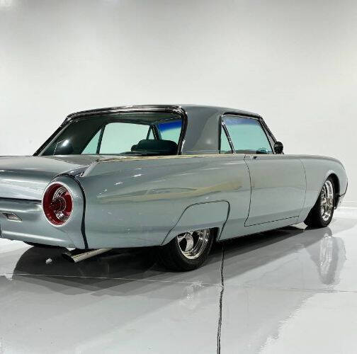 1962 Ford Thunderbird