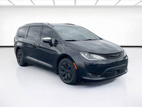 2018 Chrysler Pacifica Hybrid Limited