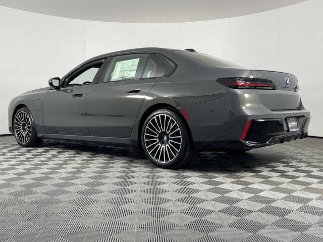 2026 BMW 7 Series 750e xDrive