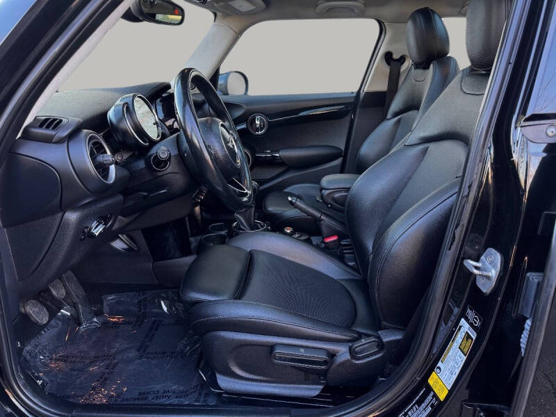 2015 MINI Hardtop 4 Door Cooper S
