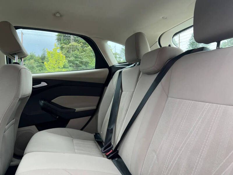 2015 Ford Focus SE