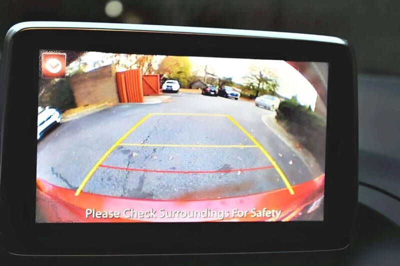 2016 Mazda MAZDA3 i Touring