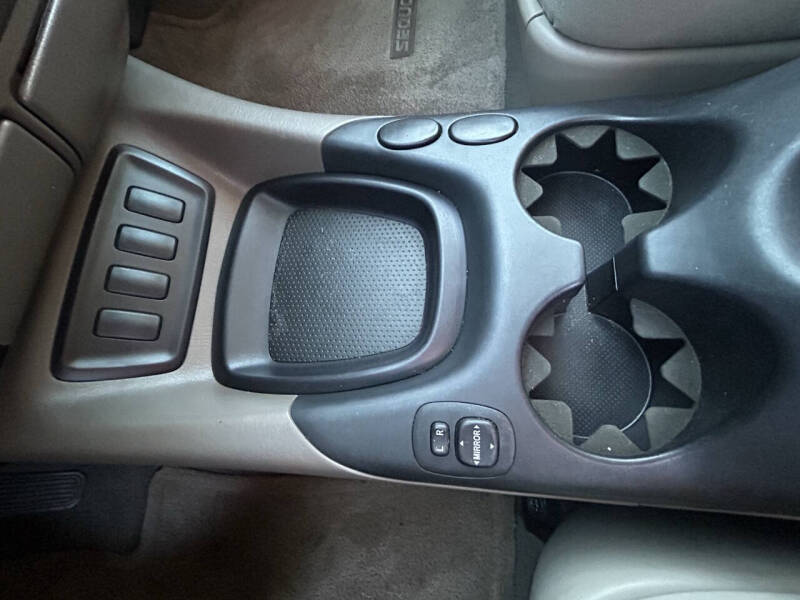 2007 Toyota Sequoia SR5