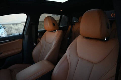 2023 BMW X4 xDrive30i