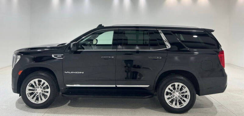 2023 GMC Yukon SLT