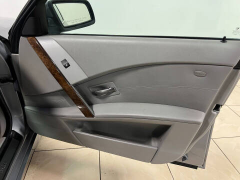 2006 BMW 5 Series 530xi