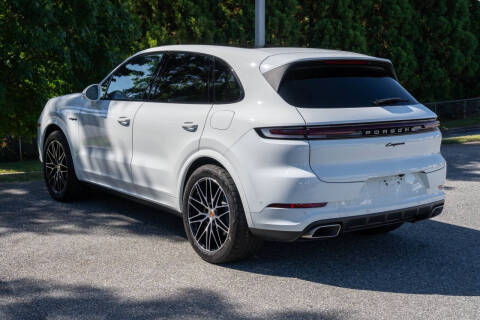2025 Porsche Cayenne E-Hybrid