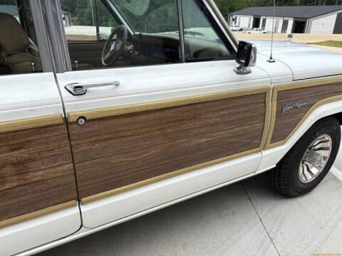 1988 Jeep Grand Wagoneer