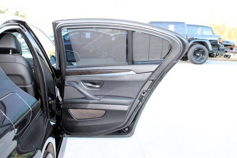 2014 BMW 5 Series 550i