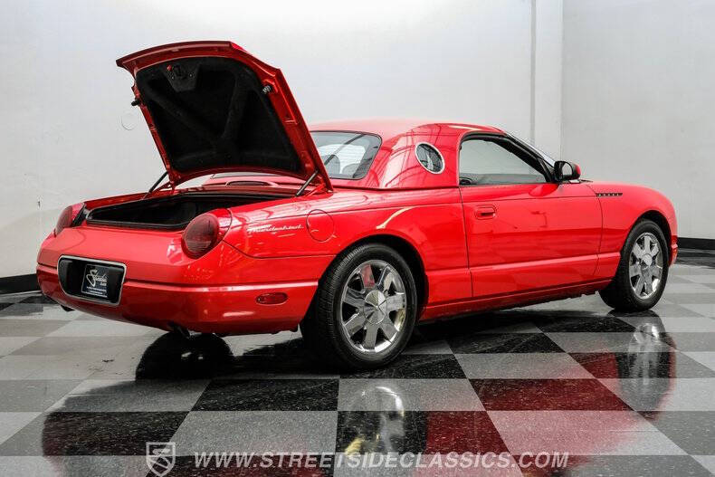 2002 Ford Thunderbird Deluxe