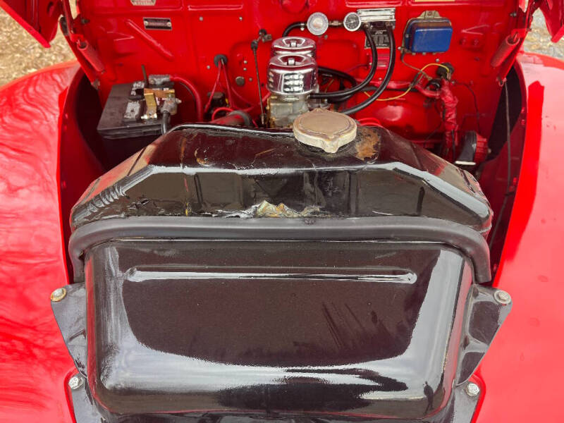 1946 Ford SEDAN