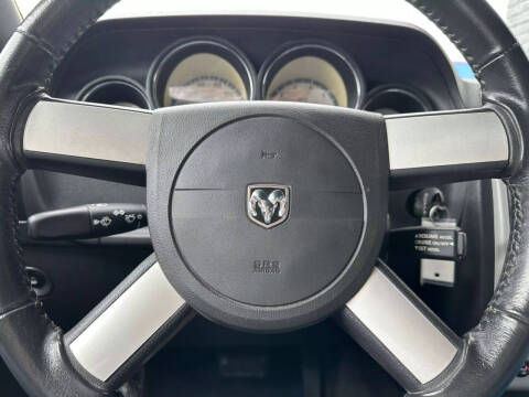 2010 Dodge Challenger SE