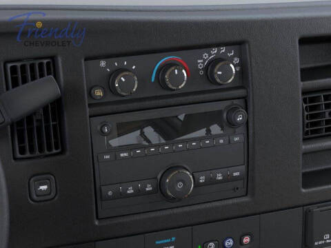 2025 Chevrolet Express 3500