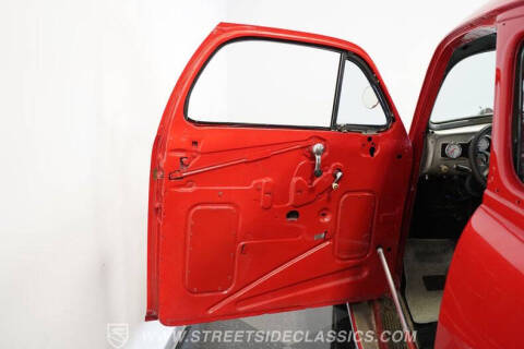 1948 Pontiac Streamliner