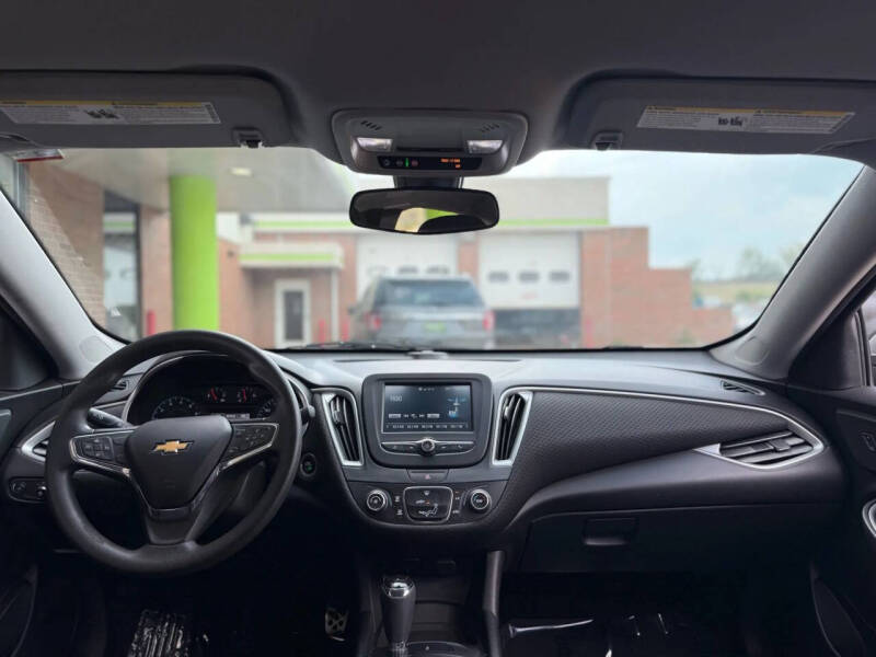 2017 Chevrolet Malibu LS