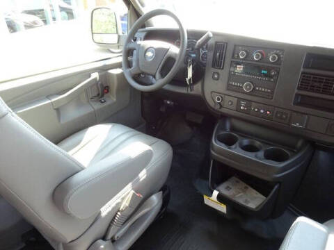 2024 Chevrolet Express LS 3500