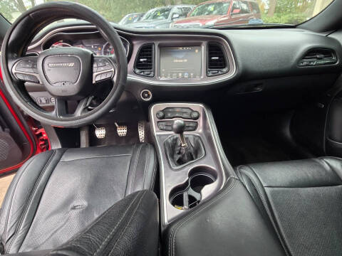 2015 Dodge Challenger R/T Plus