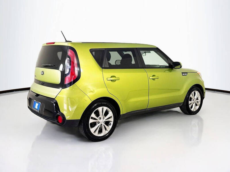 2016 Kia Soul +