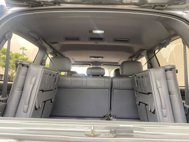 2000 Lexus LX 470