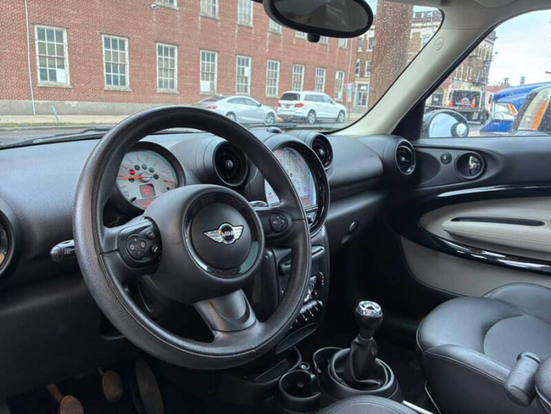 2013 MINI Paceman Cooper