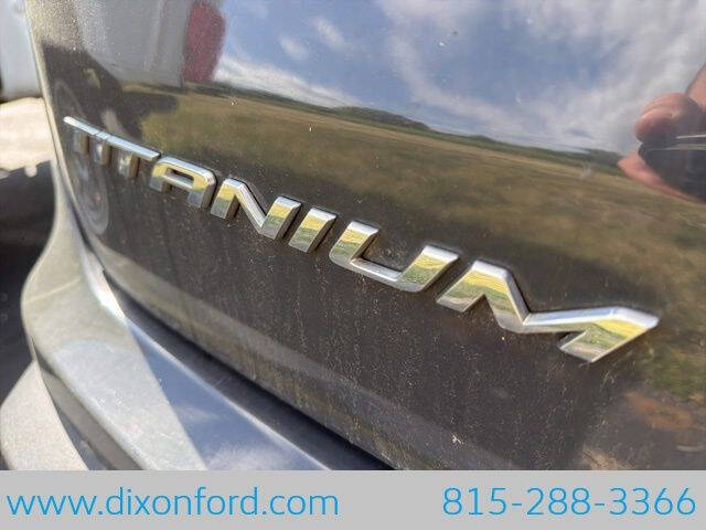 2021 Ford Edge Titanium