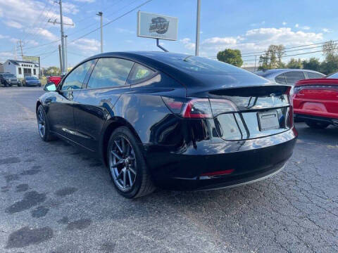 2021 Tesla Model 3 Standard Range Plus