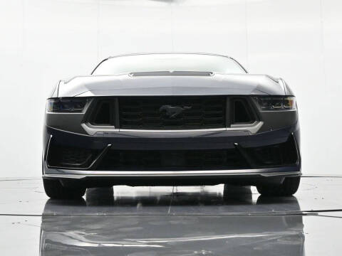 2025 Ford Mustang Dark Horse