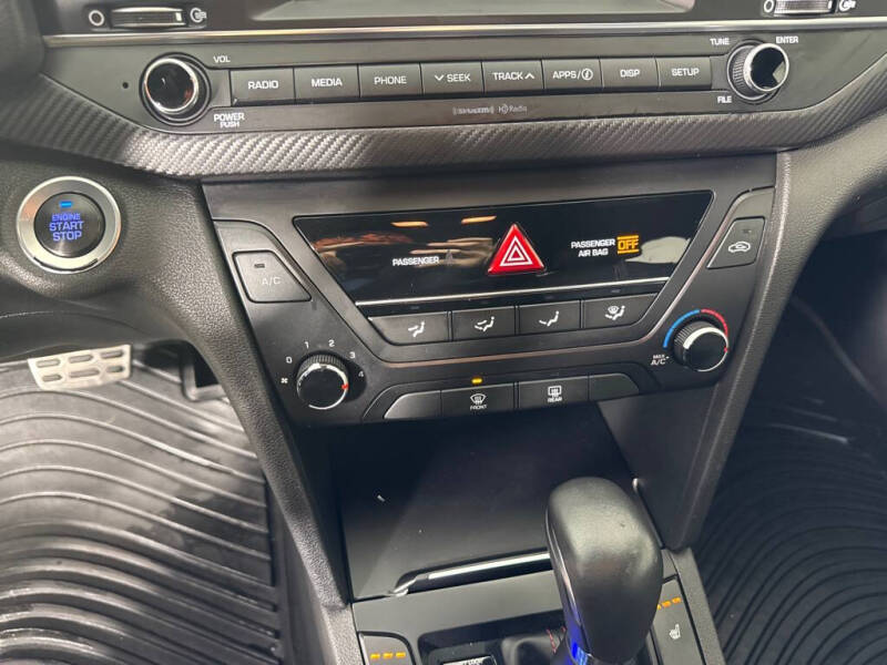 2017 Hyundai Elantra Sport