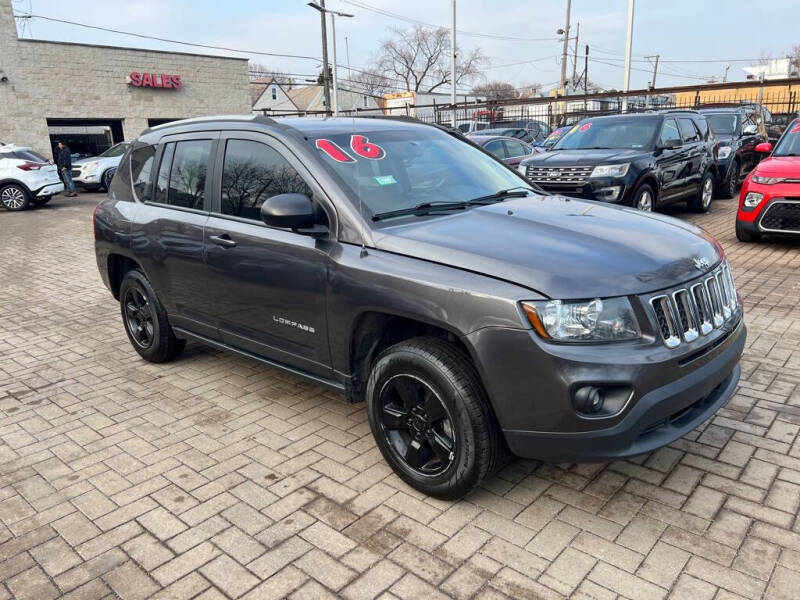 2017 Jeep Compass Sport's photo