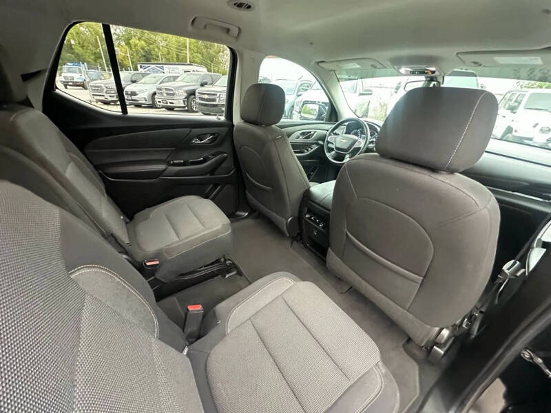 2020 Chevrolet Traverse LT Cloth