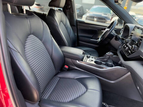 2021 Toyota Highlander XSE