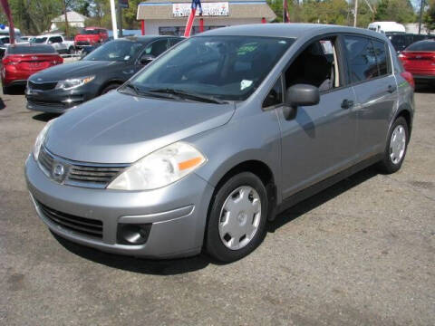 2009 Nissan Versa 1.8 S