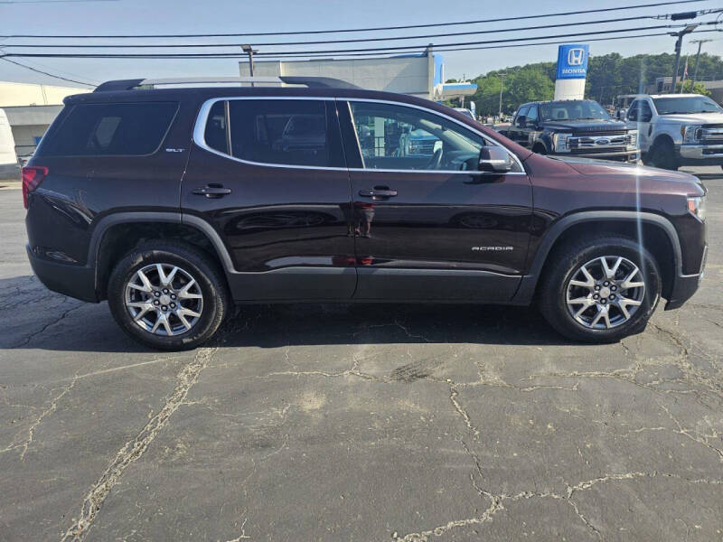 2021 GMC Acadia SLT
